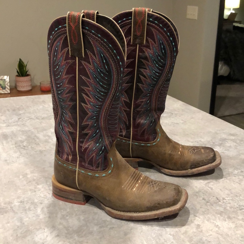 Square Toe Ariat Vaquera Cowboy Boots